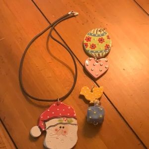 Ceramic necklace set